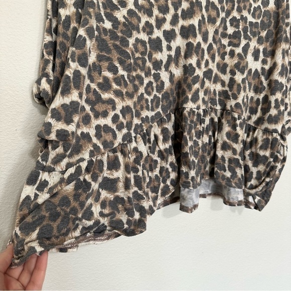 Grade & gather women’s size M/L oversized ruffle animal printed boxy blouse - Picture 5 of 5